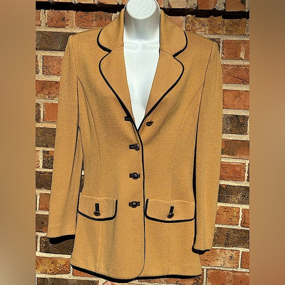 St. John Collection Jackets & Blazers - St.John Collection by Marie Gray,Tan Knit Jacket W/ Black Trim,Gold Buttons SZ 6